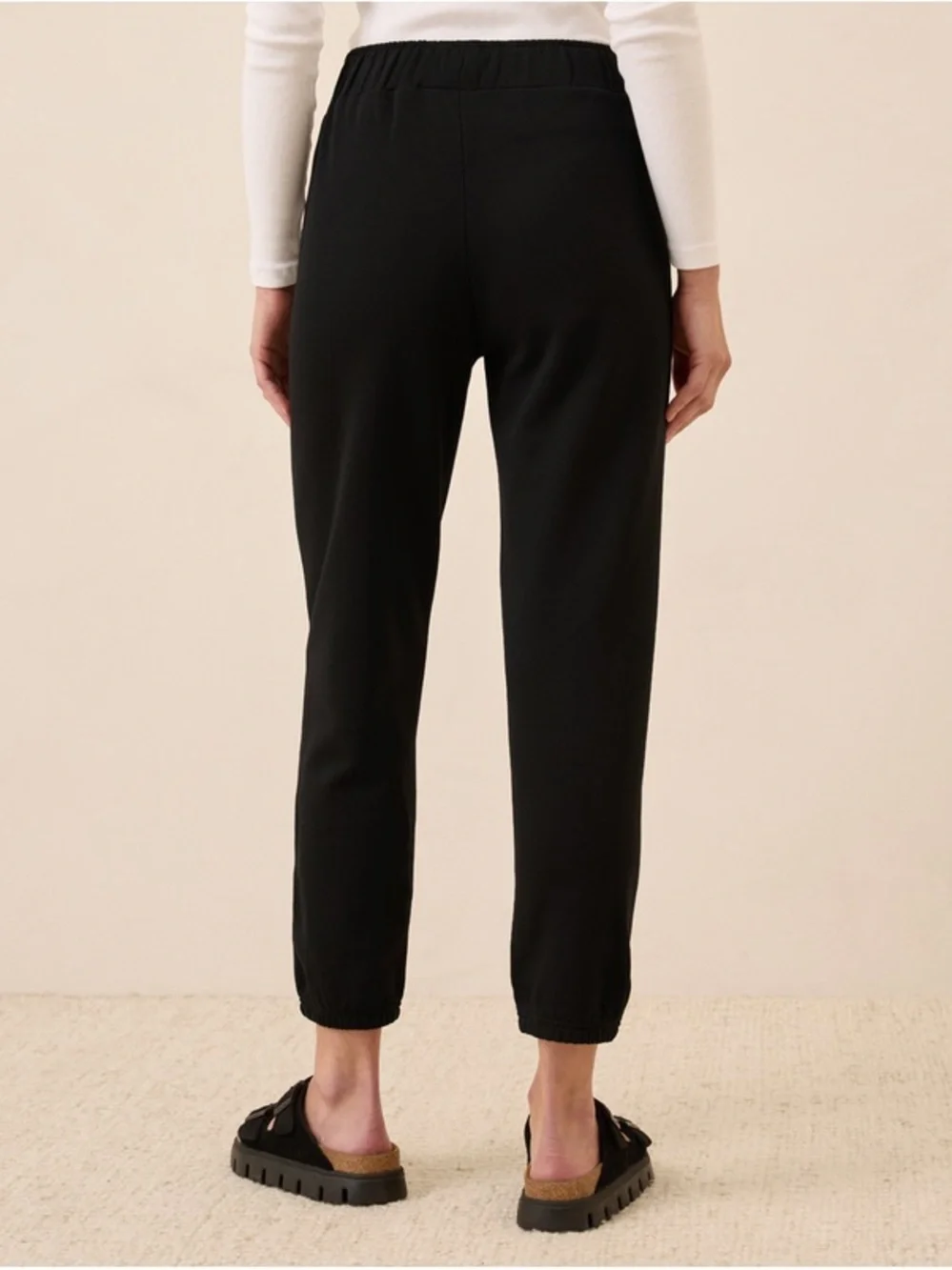 Tiny Hole Fixed NWOT Pact Black Organic Brushed Fleece Sweatpant W/ Pockets Cozy - Picture 2 of 10